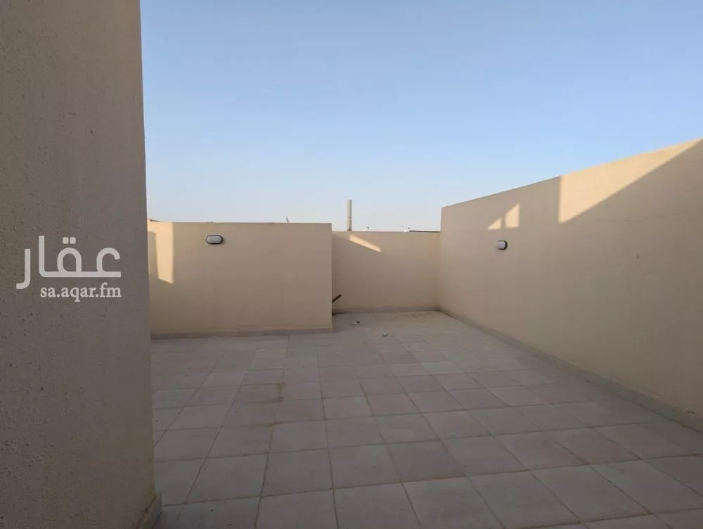 دور 6 غرف في السويدي 7