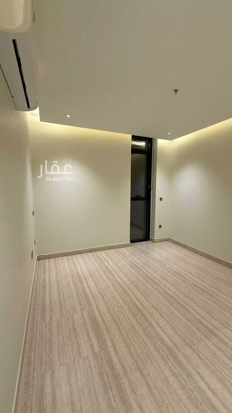 شقة 4 غرف في الحمرا 5