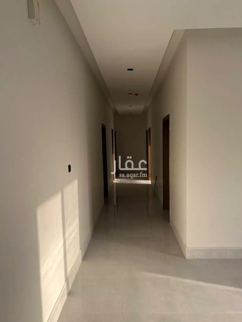 شقة 4 غرف في الحمرا 5