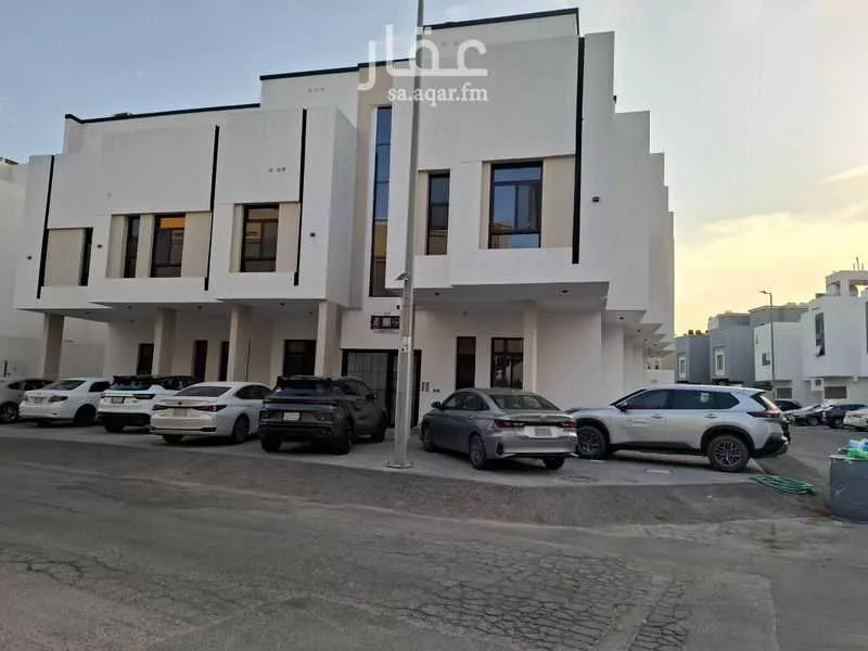 623 sqm building in Al Rakah Ash Shamaliyah 2