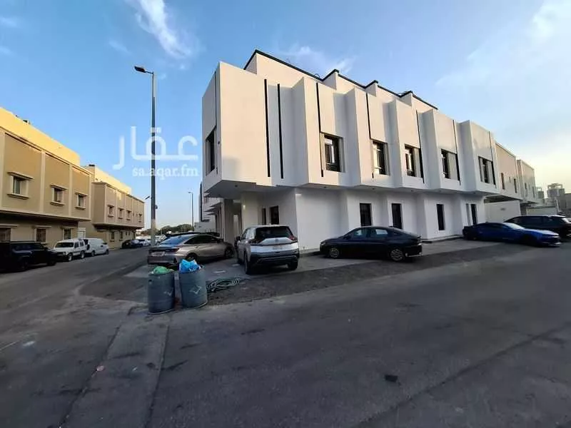 623 sqm building in Al Rakah Ash Shamaliyah 5