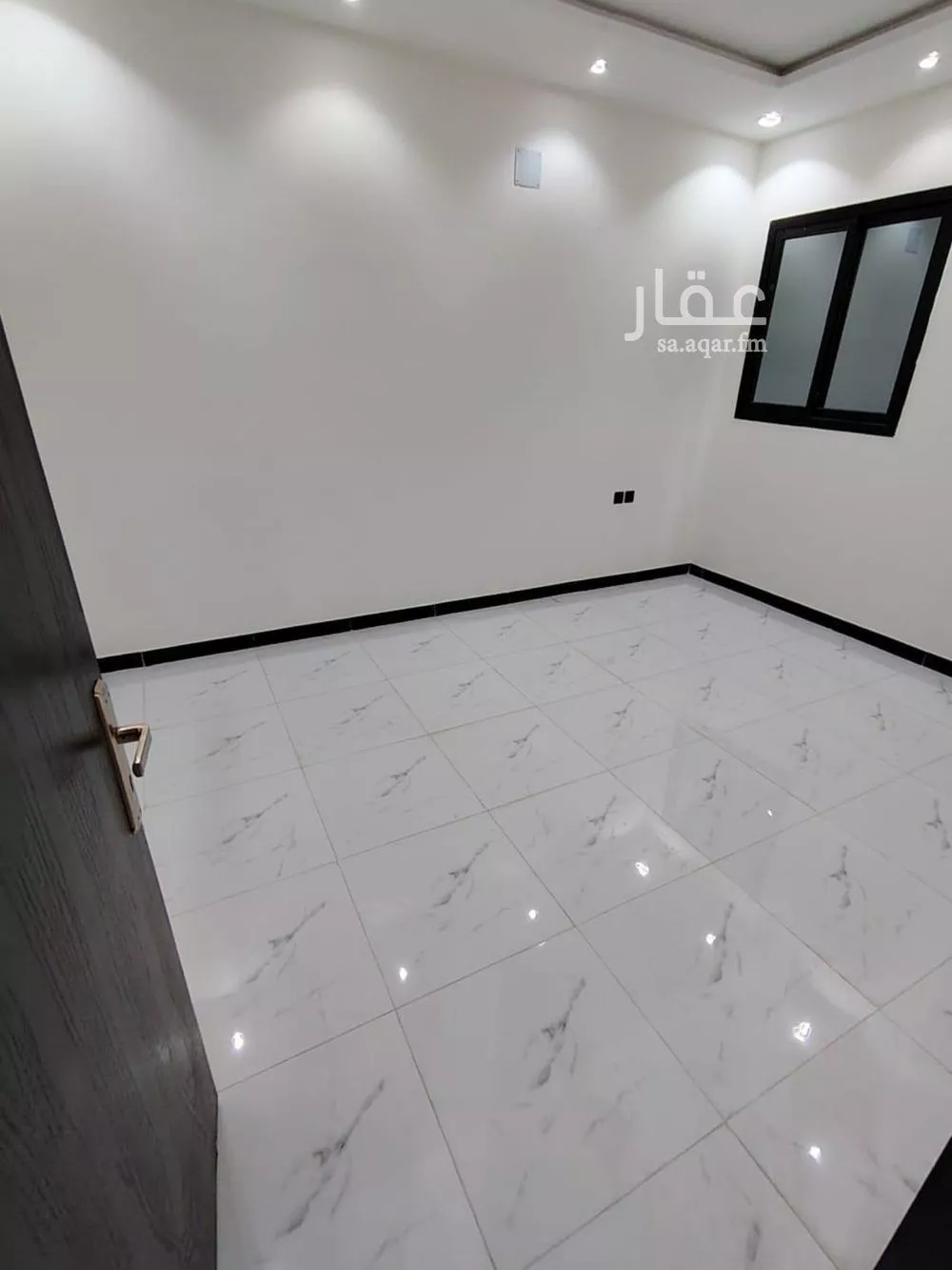 4 bedroom floor in Ash Sharq 4