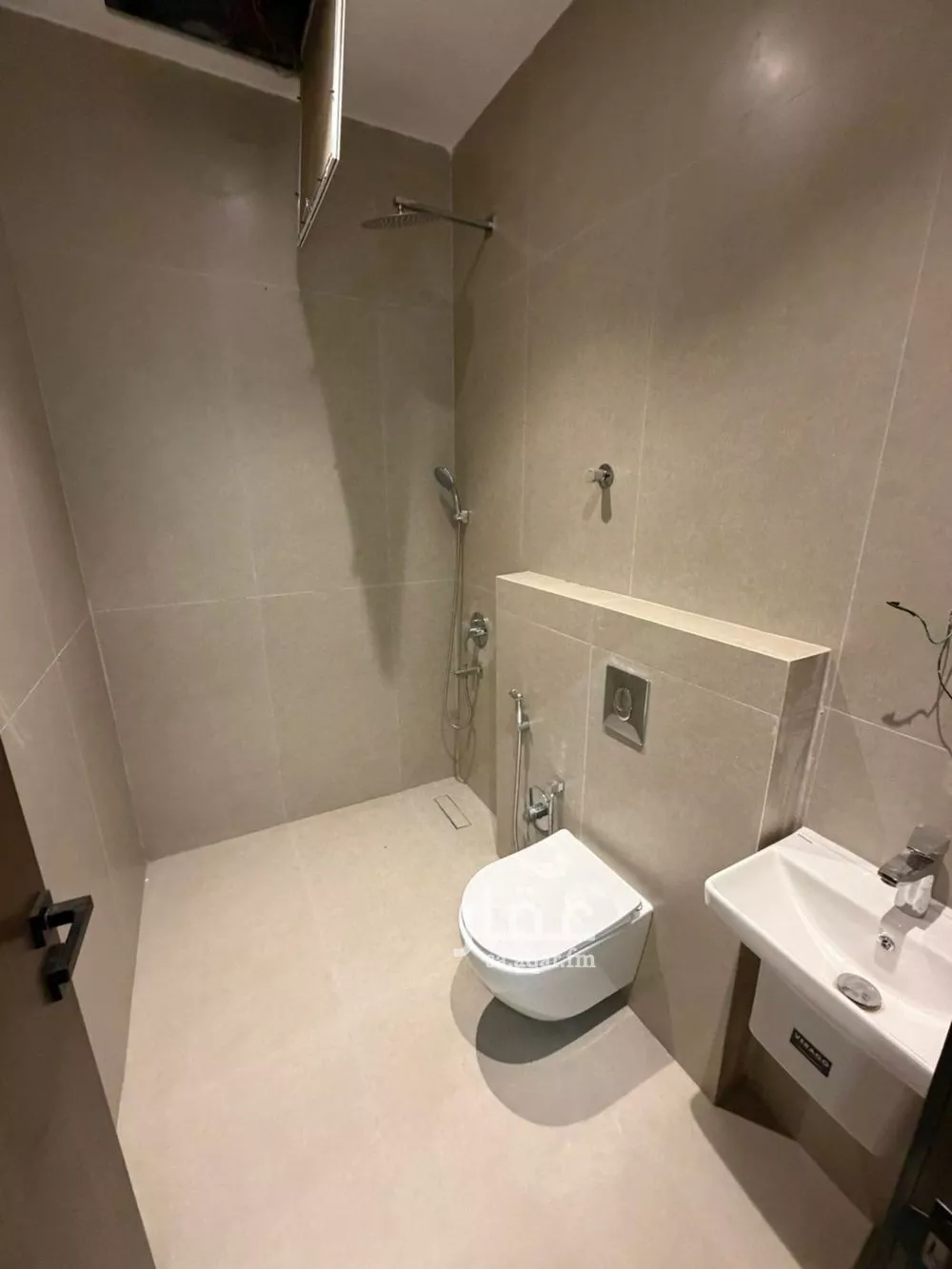 4 bedroom floor in Al Rimal 3