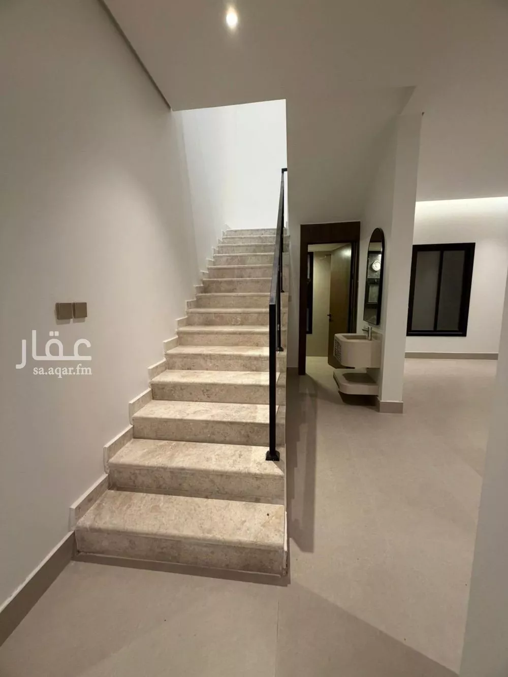 4 bedroom floor in Al Rimal 6