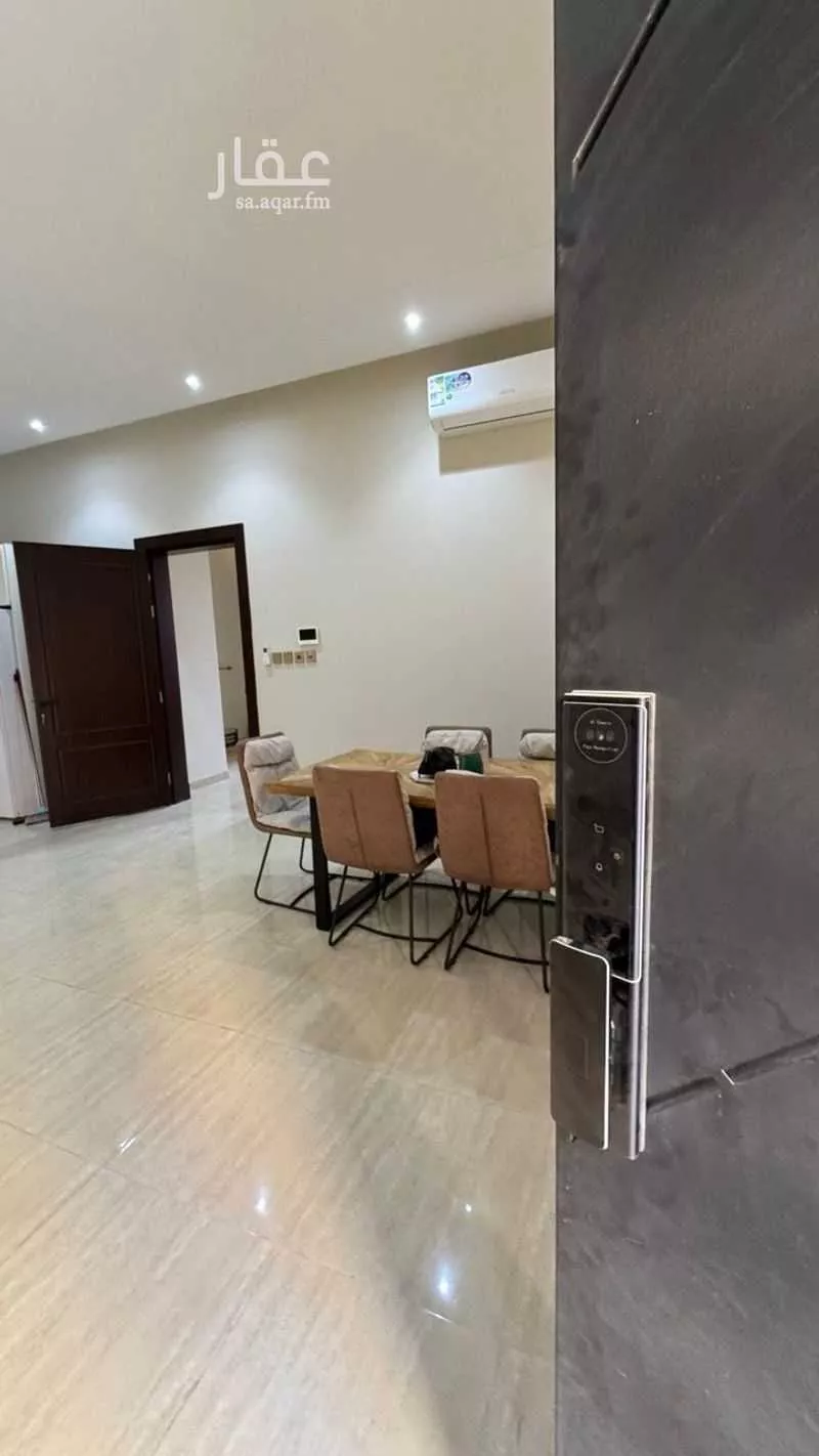 3 bedroom floor in Ar Rafiah 26
