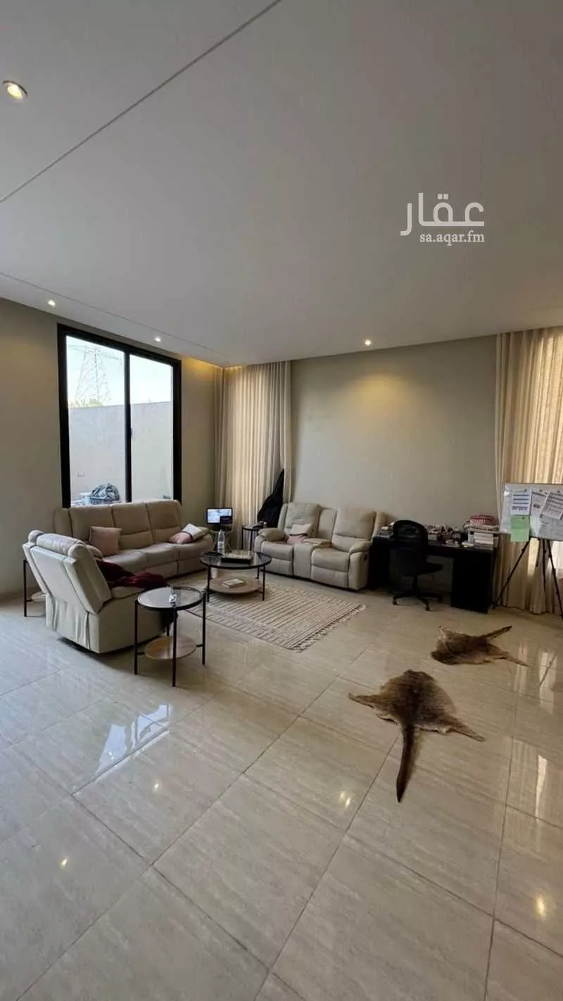 3 bedroom floor in Ar Rafiah 5