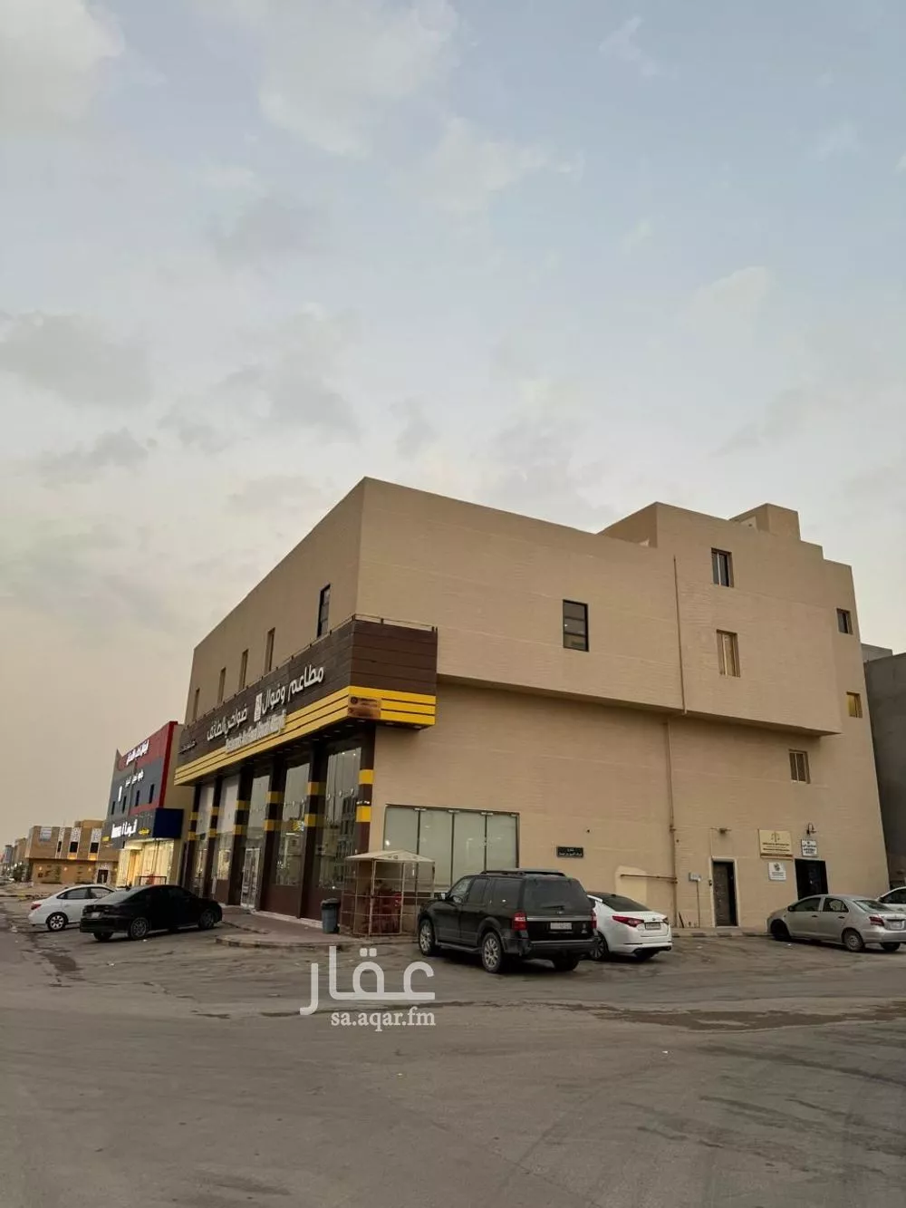 مكتب 900 م² في المهدية 10