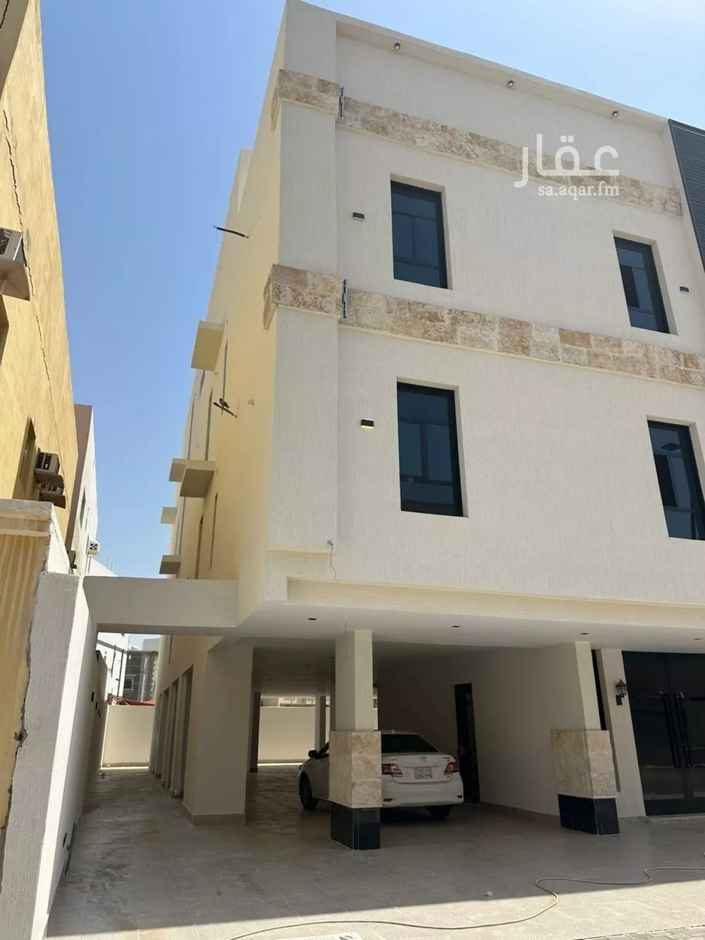 عمارة 607 م² في الصالحية 5