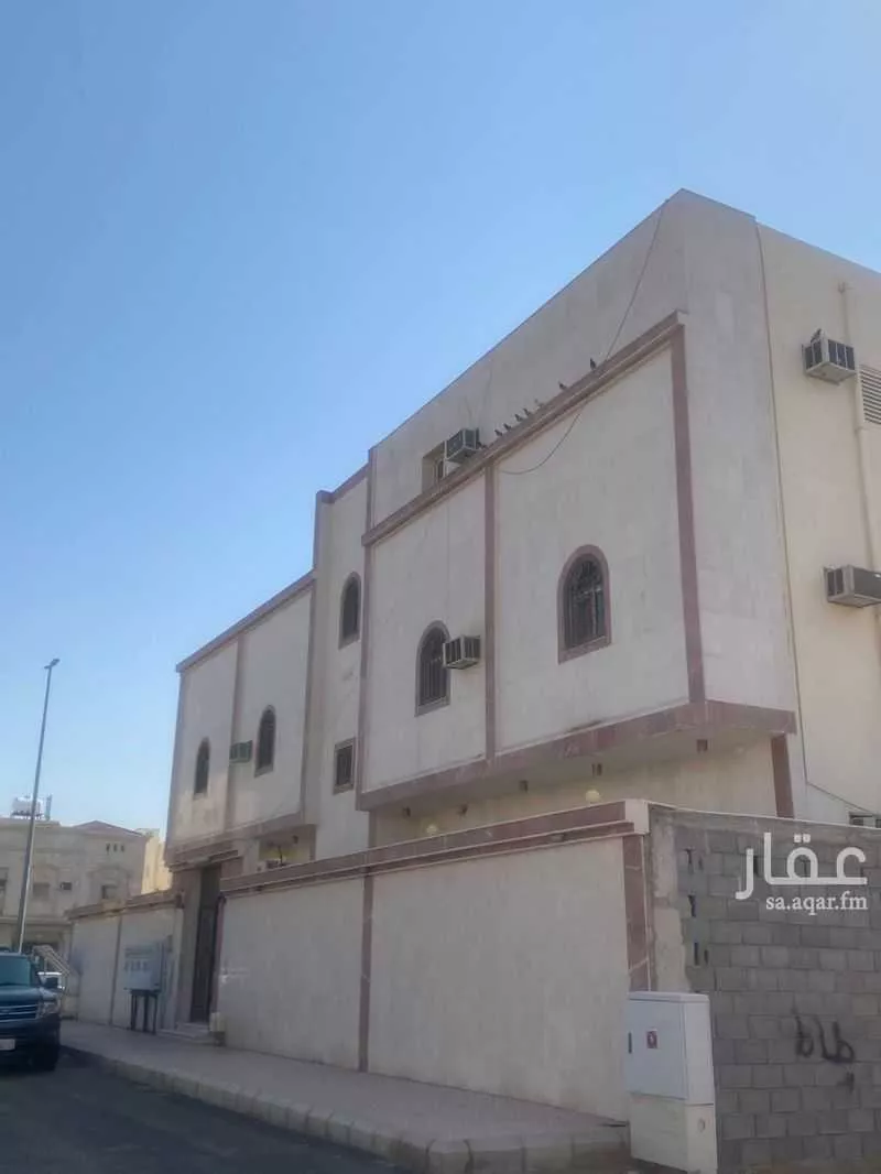عمارة 600 م² في الدفاع 2