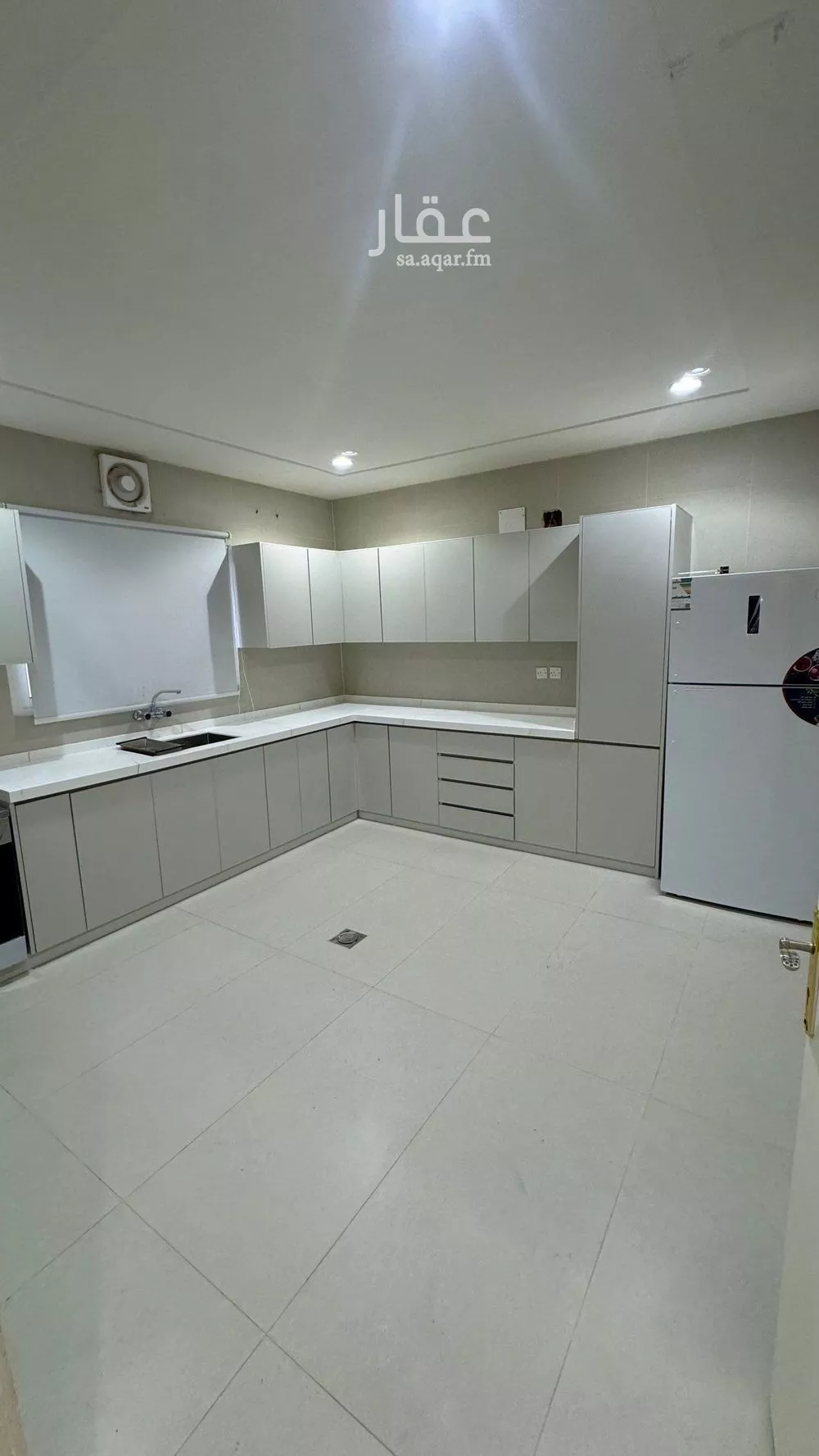 3 bedroom floor in Al Rimal 9