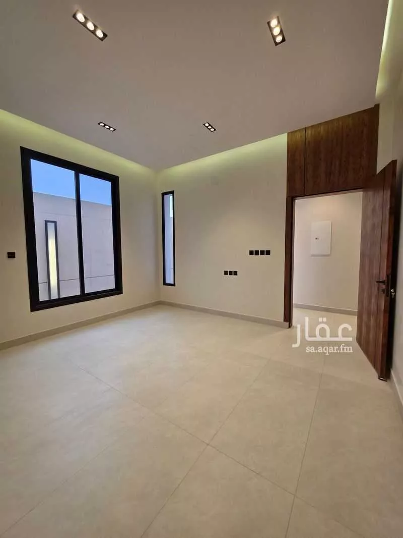 فيلا 5 غرف في الرمال 15