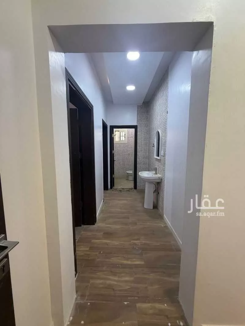 شقة 4 غرف في الريان 13