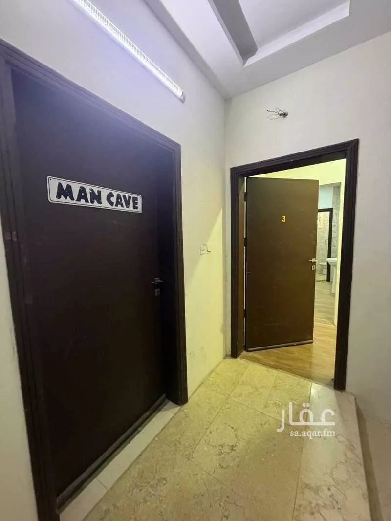 شقة 4 غرف في الريان 3