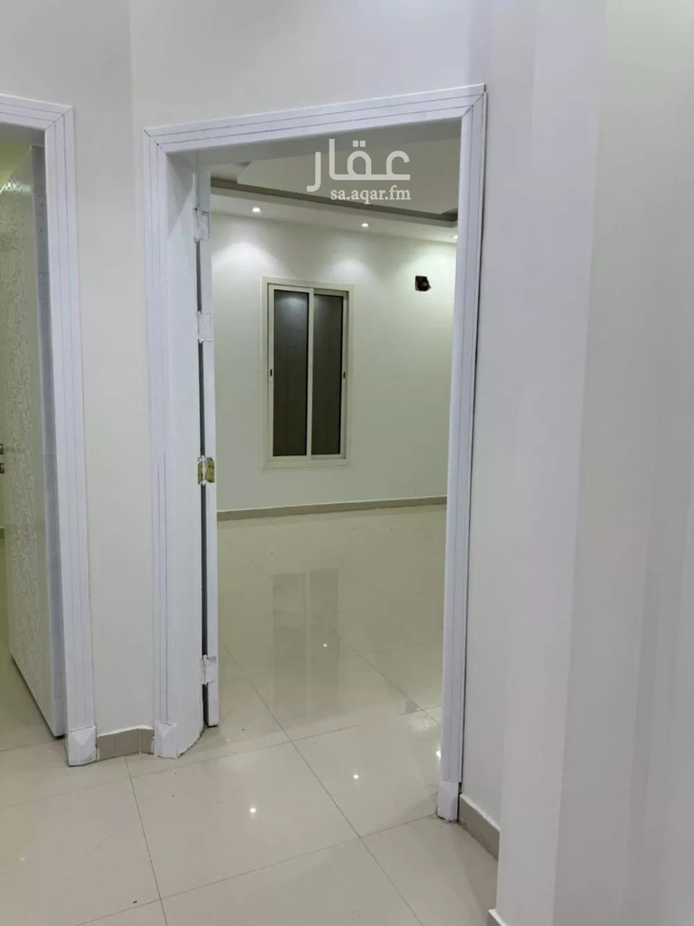 دور 2 غرف في العارض 11