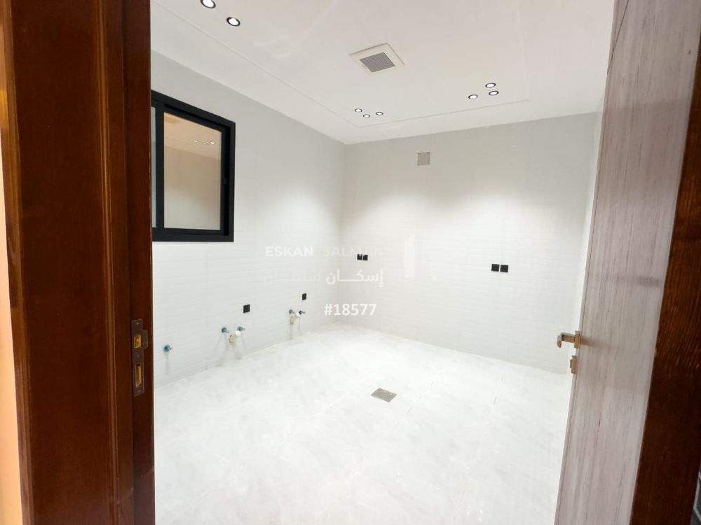 8 bedroom villa in Dahiat Namar, Riyadh 3