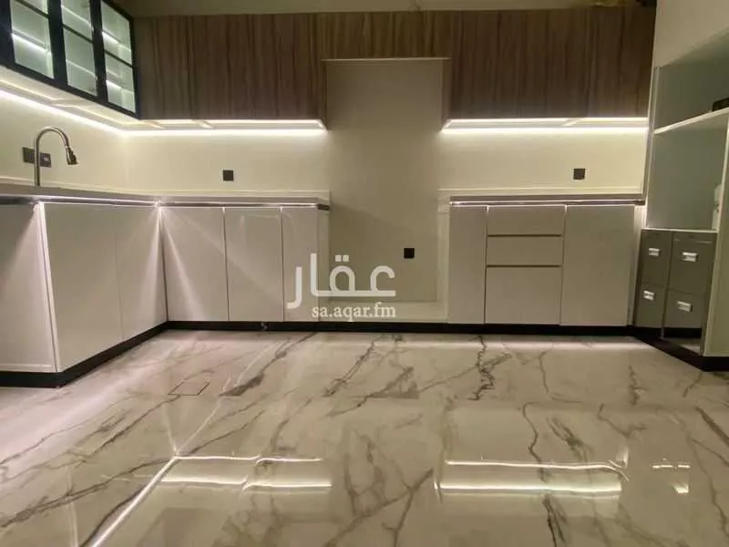 دور 3 غرف في العارض 9