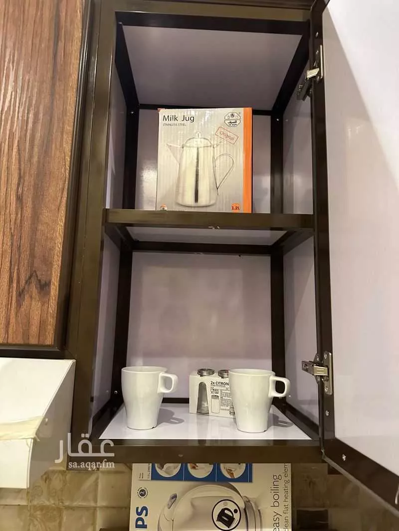 3 bedroom apartment in Al Rawdah 17