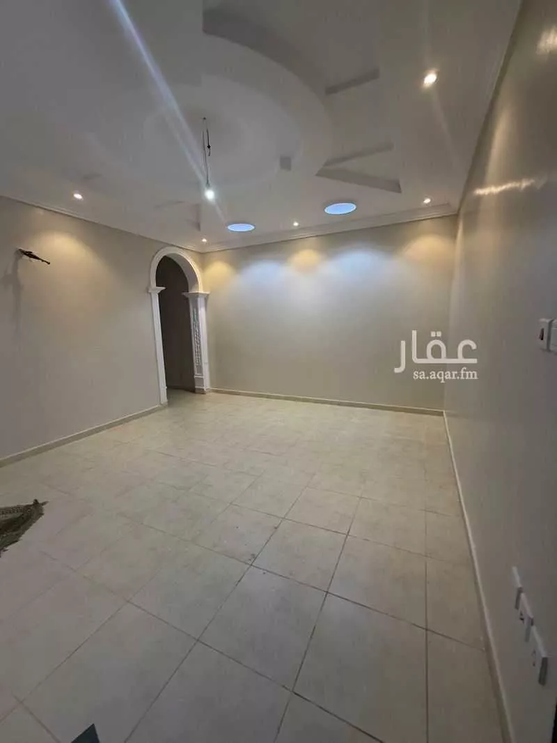 شقة 4 غرف في الفلاح 2