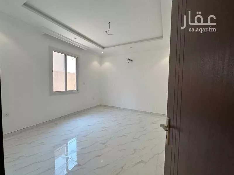 شقة 4 غرف في طيبة 7