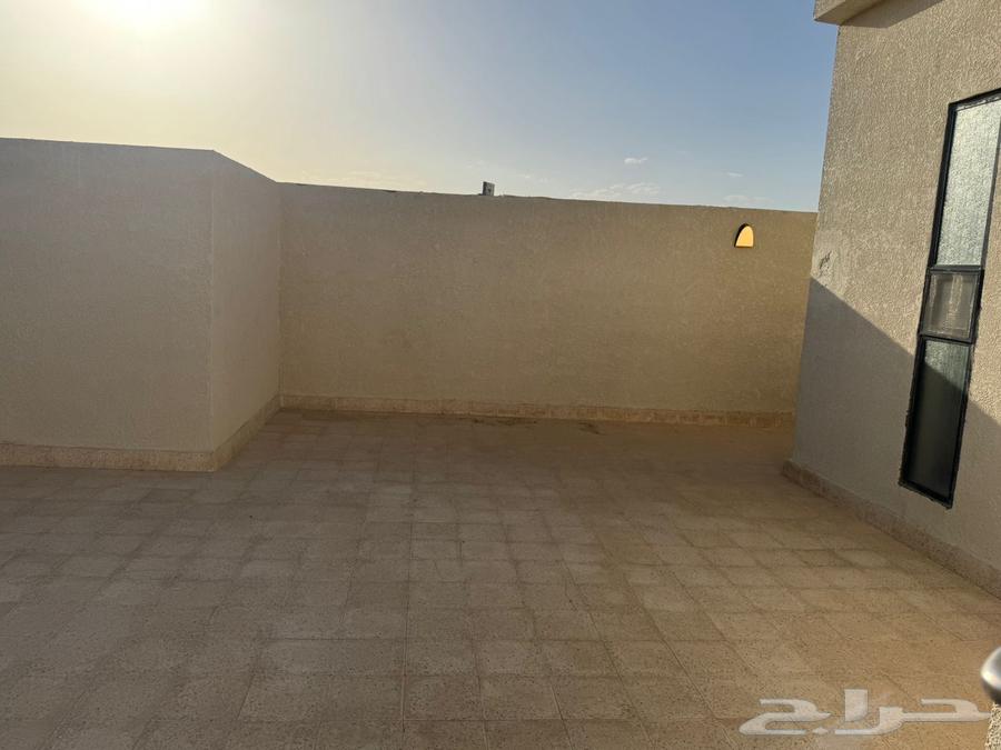 فيلا 8 غرف في ديراب 29