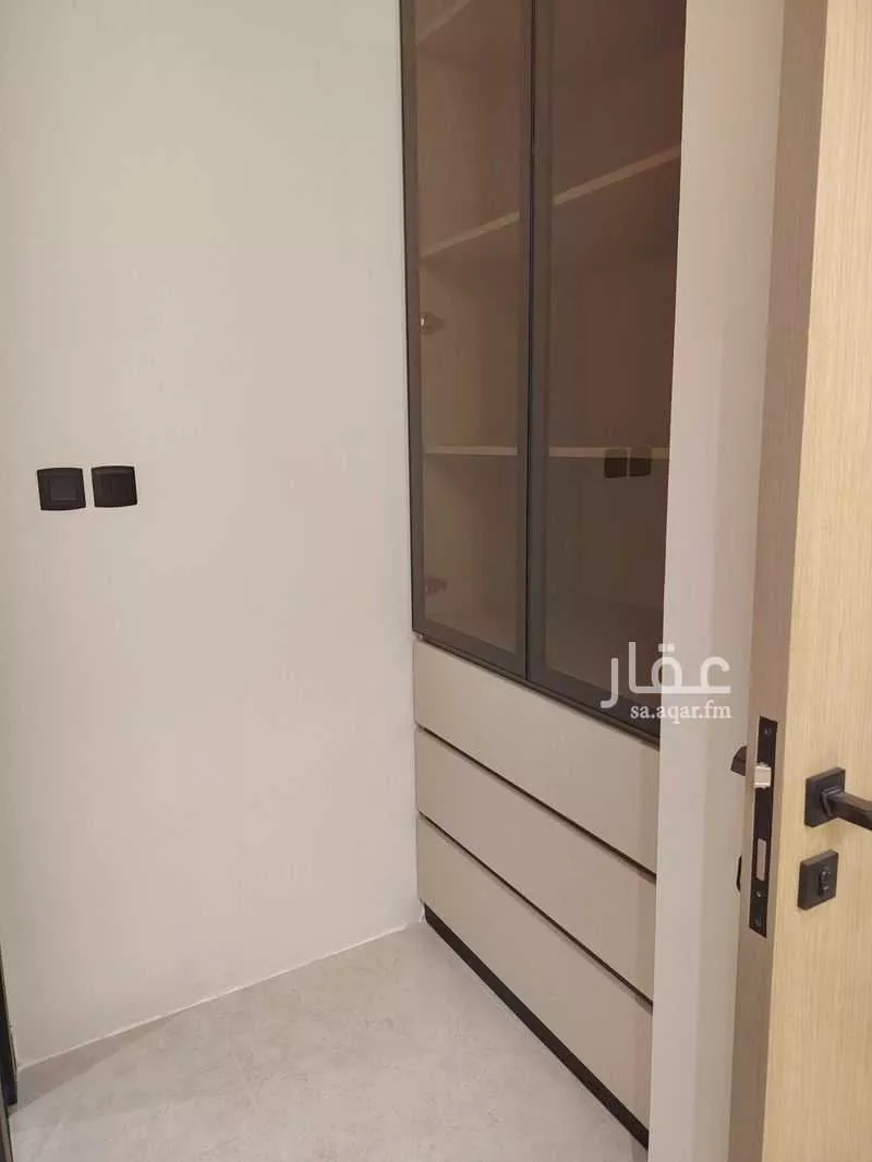 شقة 3 غرف في العارض 13