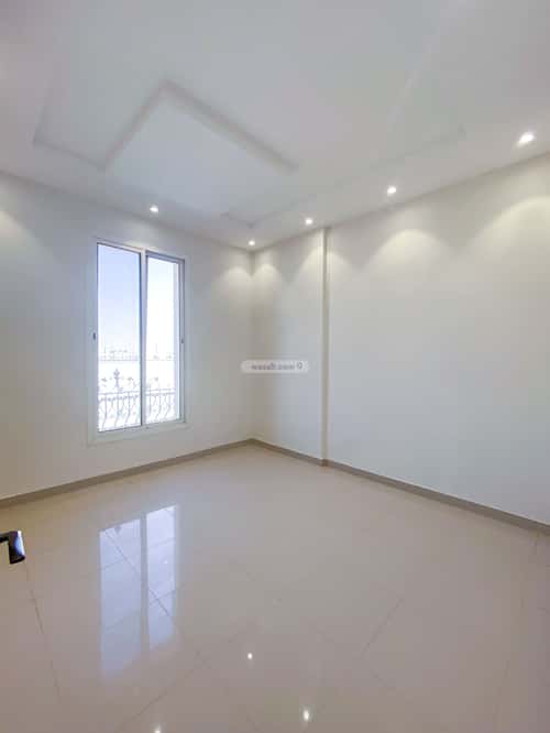 3 bedroom apartment in Al Malqa 13
