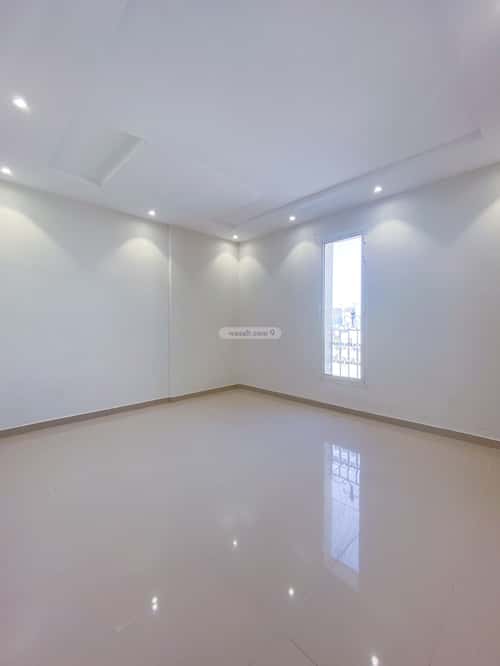 3 bedroom apartment in Al Malqa 14