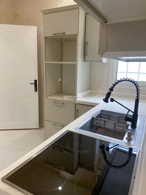 3 bedroom apartment in Al Malqa 16