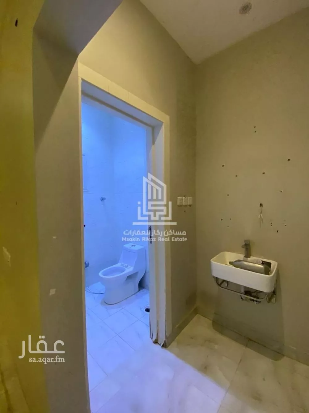 شقة 3 غرف في السعادة 6
