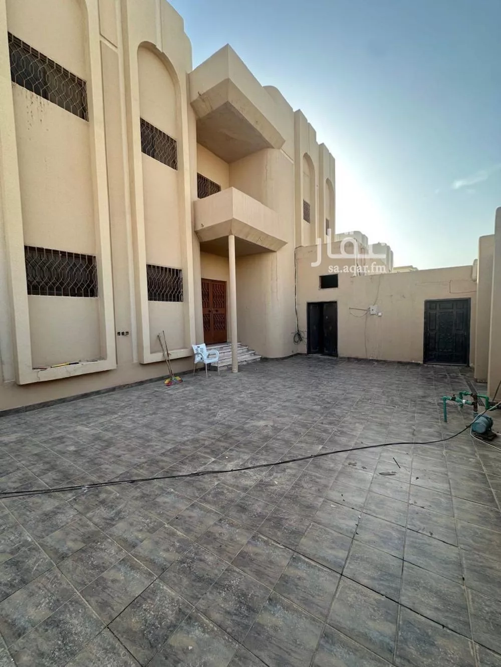 فيلا 13 غرف في بدر 19