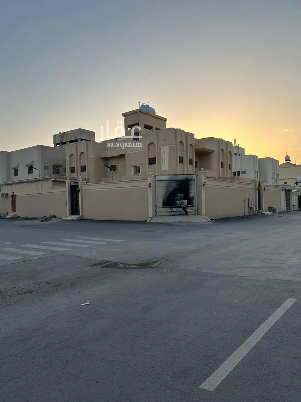فيلا 13 غرف في بدر 4