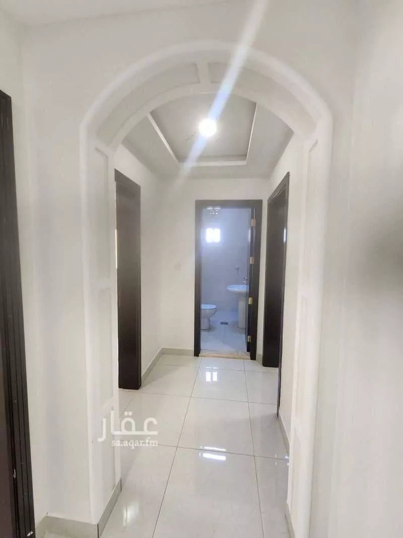 4 bedroom apartment in Abruq Ar Rughamah 7