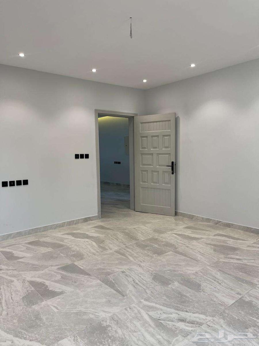 3 bedroom apartment in Al Lulu 12