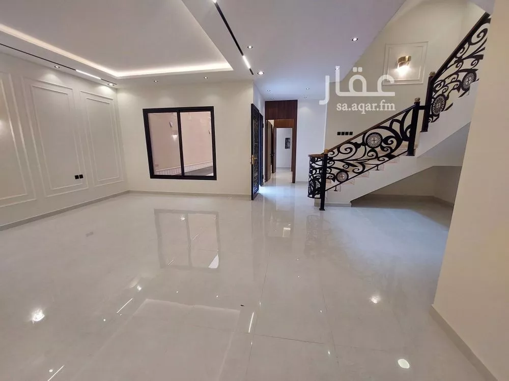 فيلا 5 غرف في ظهرة لبن 11