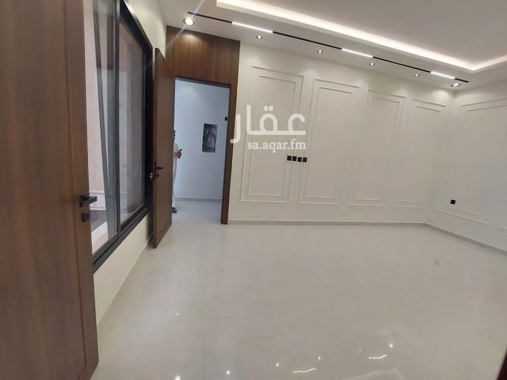 فيلا 5 غرف في ظهرة لبن 13