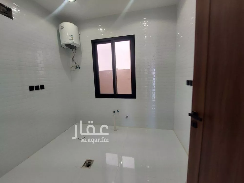 فيلا 5 غرف في ظهرة لبن 17