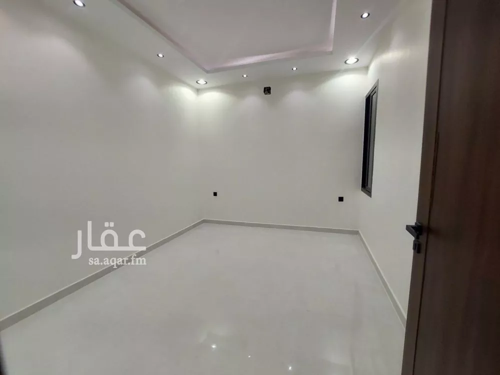 فيلا 5 غرف في ظهرة لبن 3