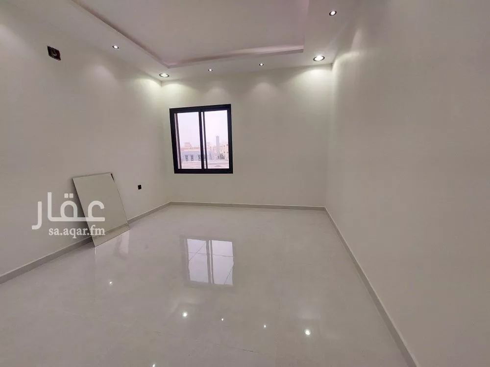 فيلا 5 غرف في ظهرة لبن 23