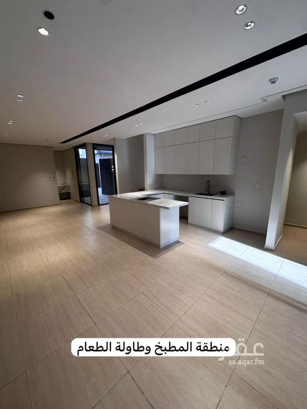 فيلا 4 غرف في العارض 14