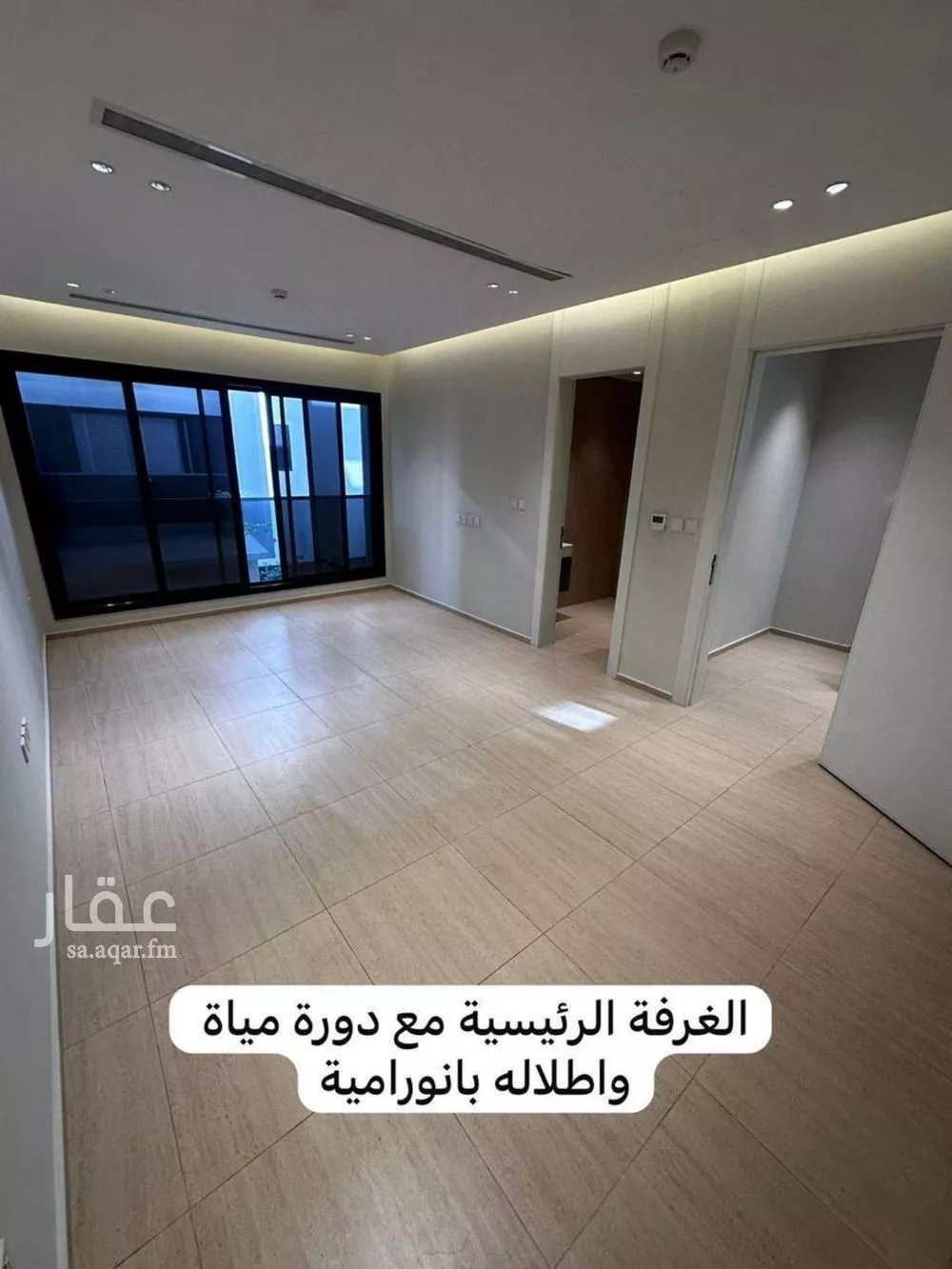 فيلا 4 غرف في العارض 18