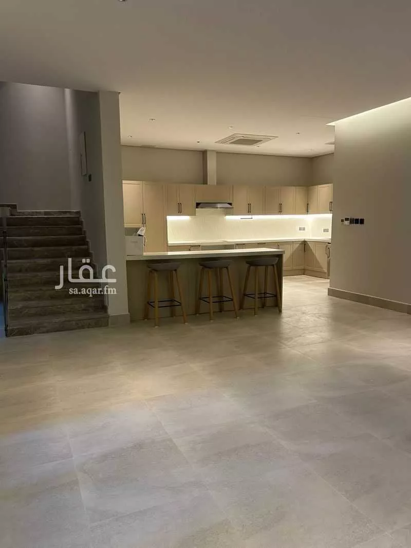5 bedroom villa in Al Narjis 4