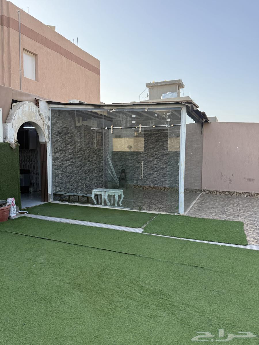 شقة 6 غرف في الريان 2