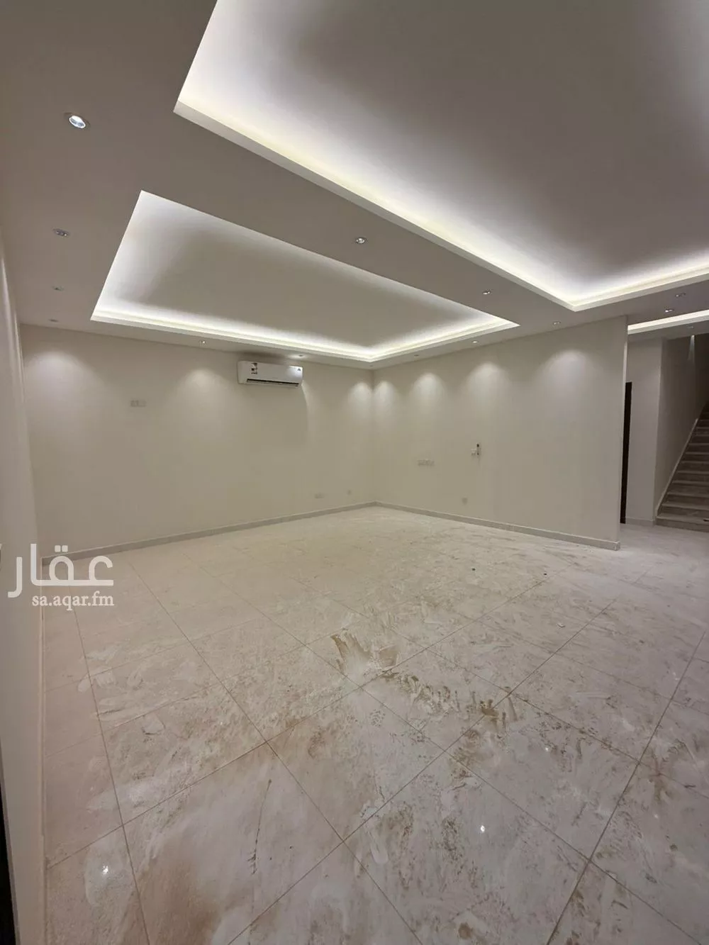 فيلا 5 غرف في الجنادرية 7