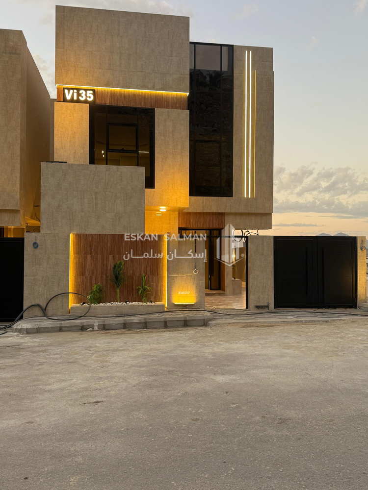 8 bedroom villa in Al Awali, Makkah 2