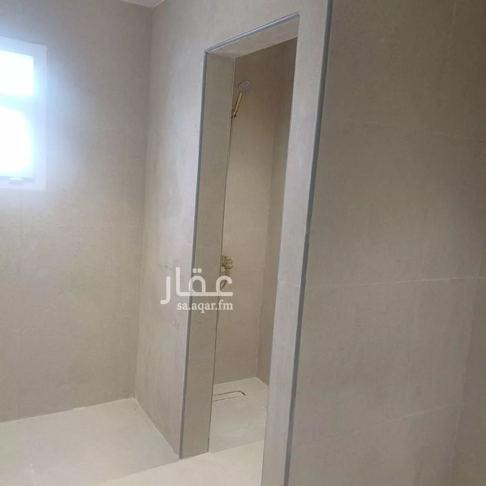 فيلا 5 غرف في العارض 15