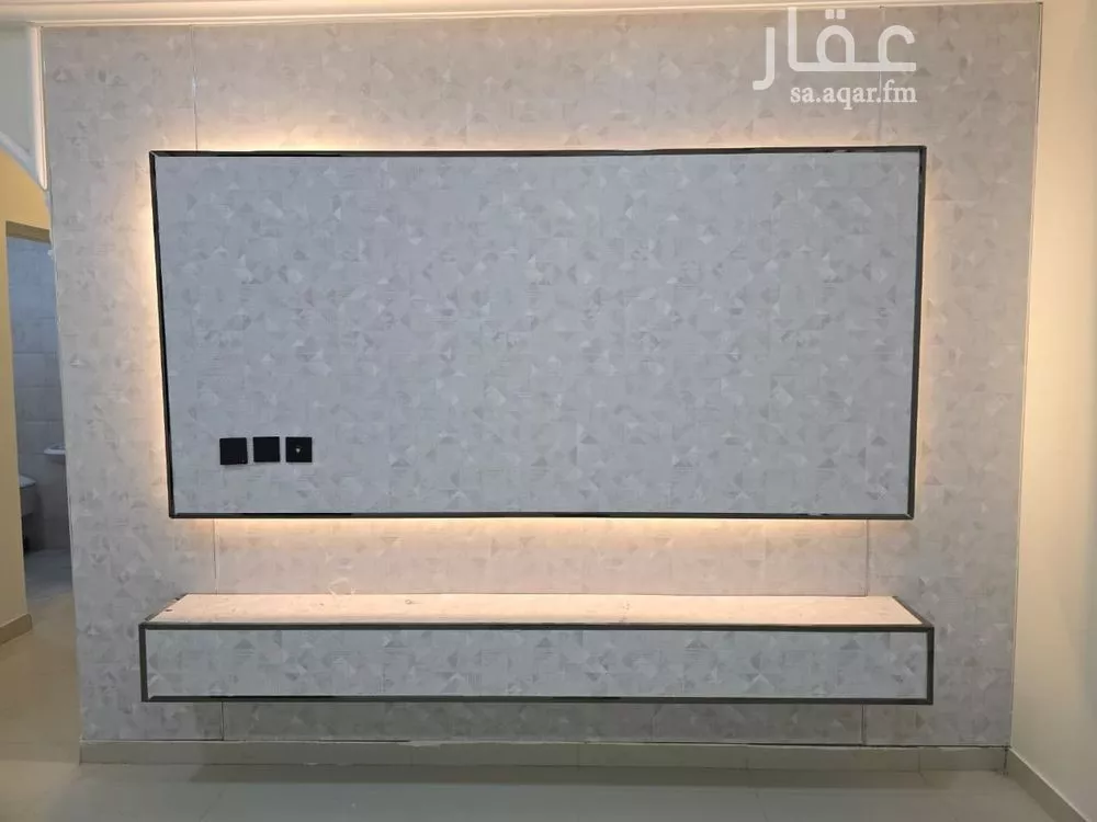 شقة 4 غرف في النور 6