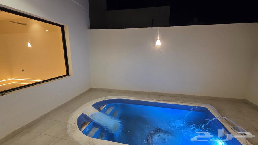 4 bedroom villa in Al Yaqout 8