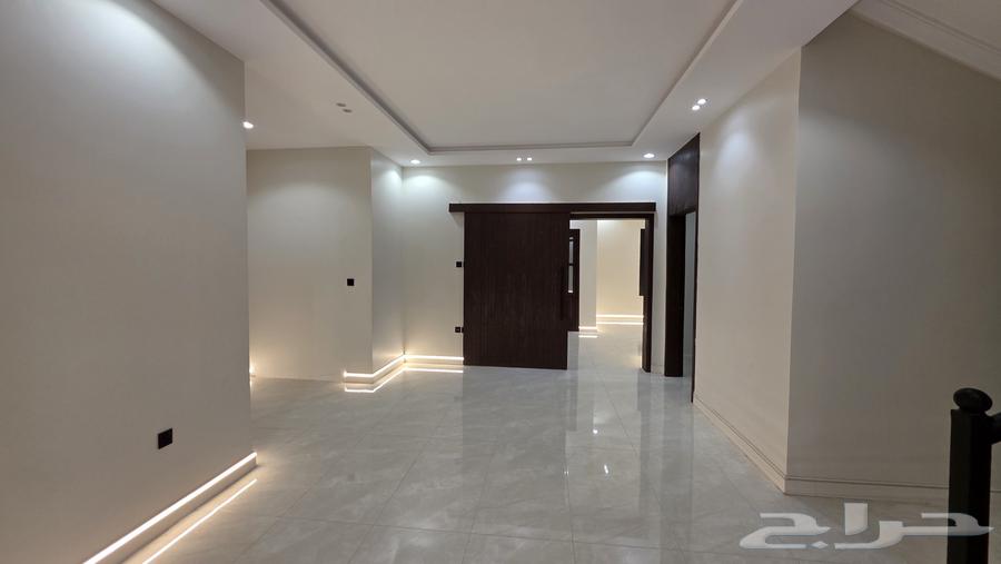 4 bedroom villa in Al Yaqout 9