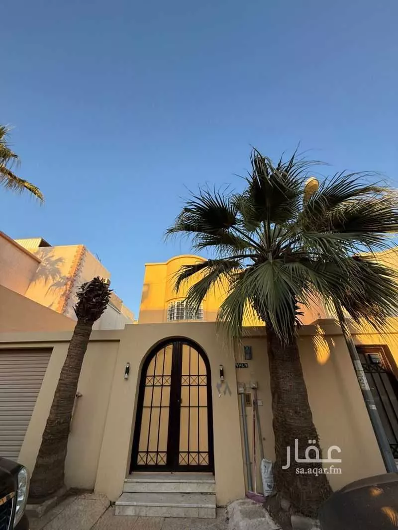 فيلا 6 غرف في النفل 8