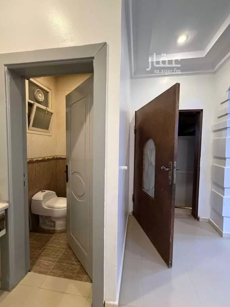 فيلا 8 غرف في المونسية 8
